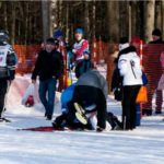Лыжник на финише «Подольской лыжни» упал в обморок. Но ненадолго